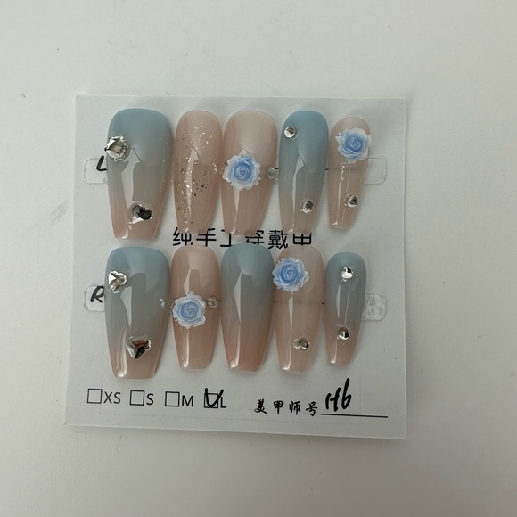 Handmade press on nails bundle of four sets size large - Picture 9 of 13